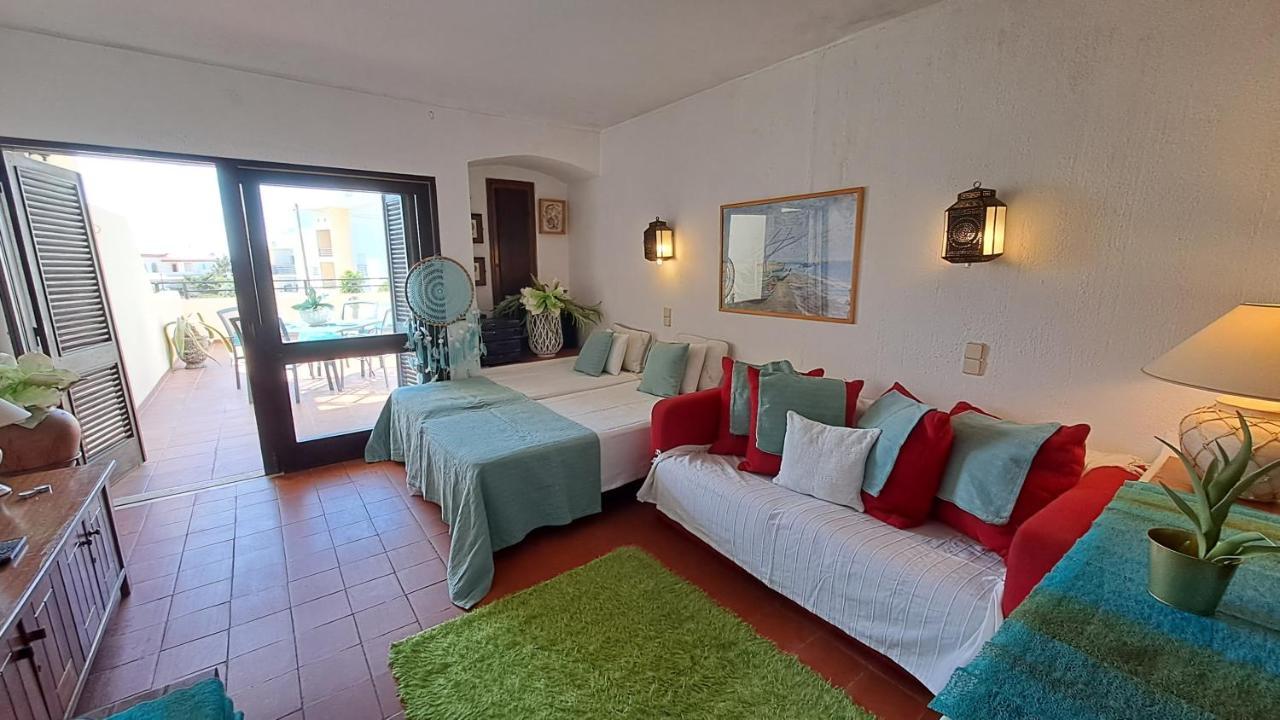 Albufeira Tradicional Beach Apartment المظهر الخارجي الصورة